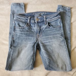 Sold* American Eagle Super Stretch Skinny Jeans